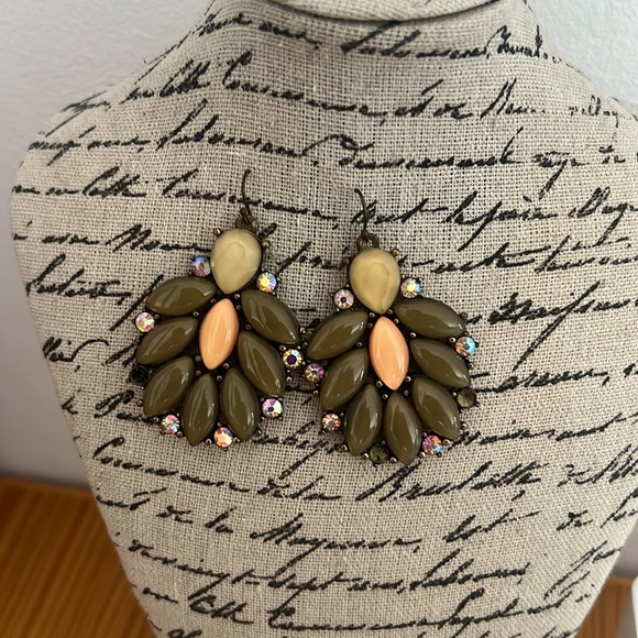 Club Monaco Women's Dangle Earrings - Picture 5 of 7